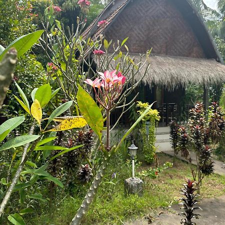 Kubu Artha Bungalow Nusa Penida Ped Ngoại thất bức ảnh