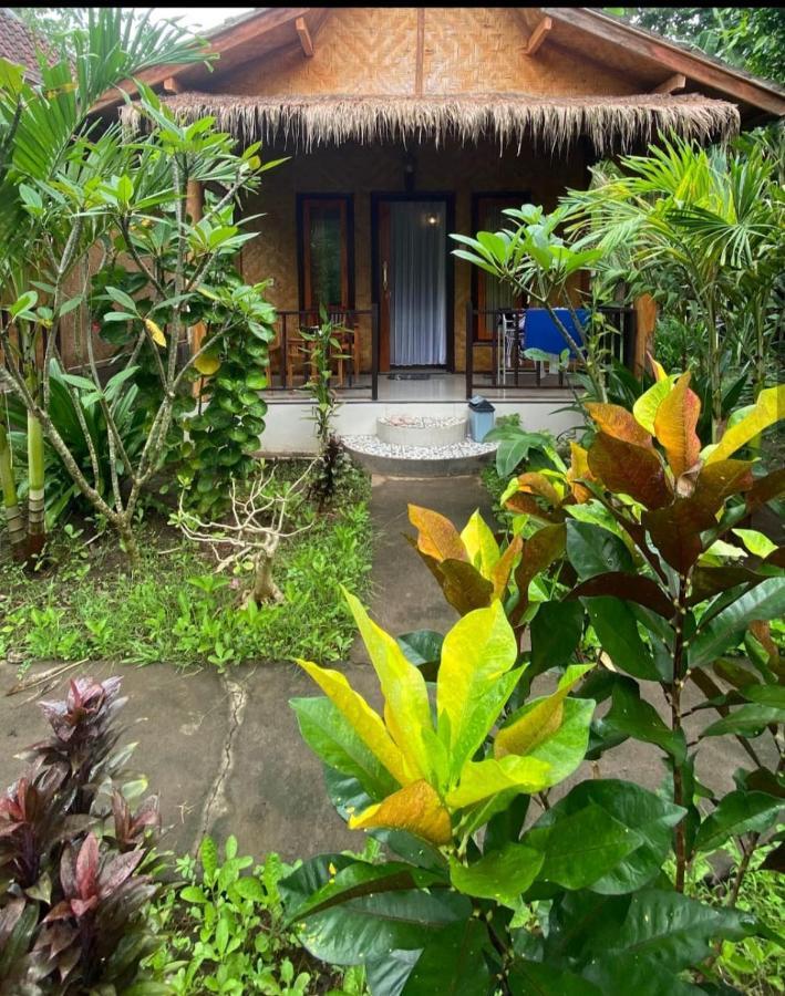 Kubu Artha Bungalow Nusa Penida Ped Ngoại thất bức ảnh