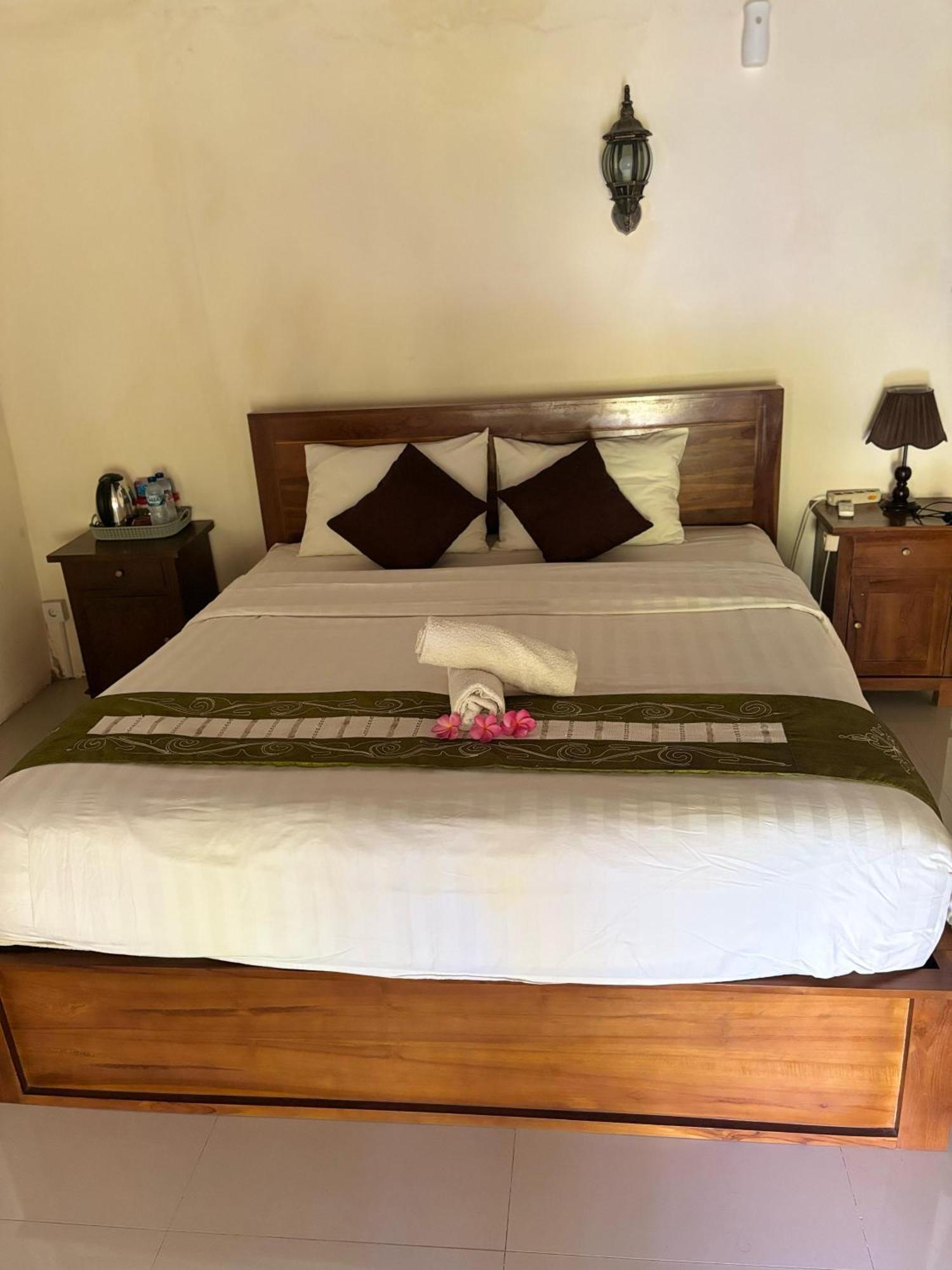 Kubu Artha Bungalow Nusa Penida Ped Ngoại thất bức ảnh